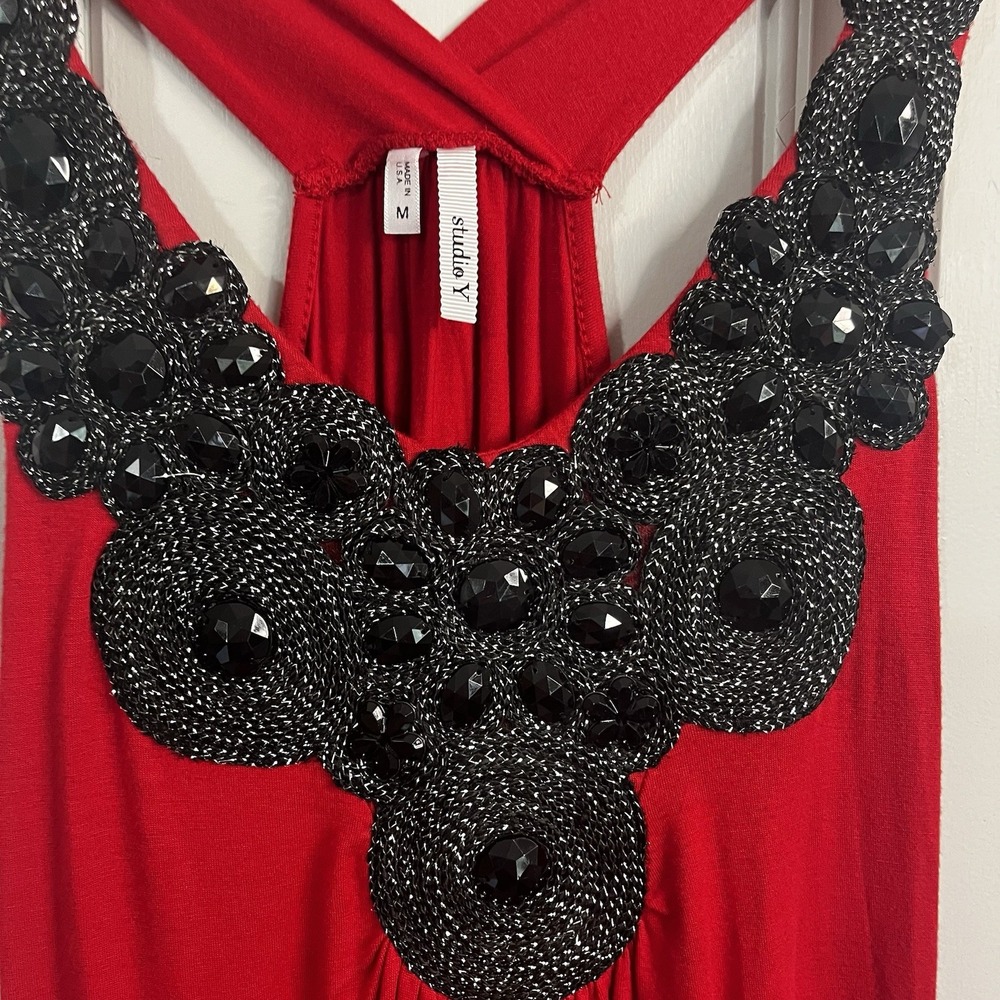 Studio Y Red Sleeveless Top M Beaded Neck Y2K 2000s Cute Retro Party Blouse Tank